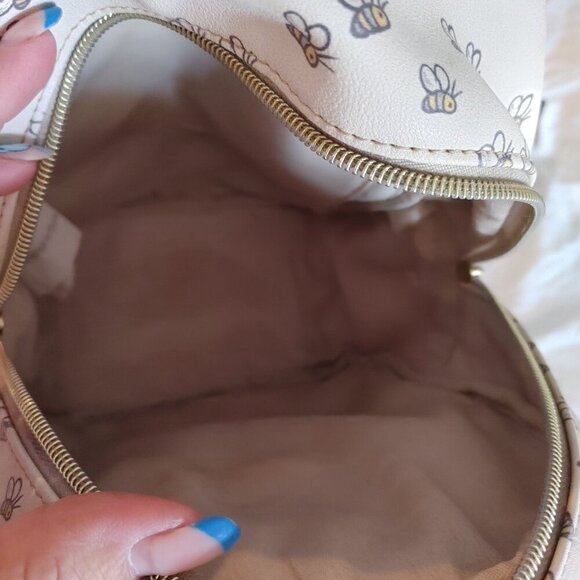 Disney Winnie The Pooh Bees & Honey Mini Backpack - Picture 9 of 16